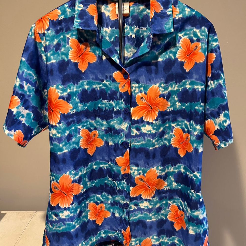 La Leela Hawaiian Shirt Unisex Adult M Blue Floral Short Sleeve Button-Up